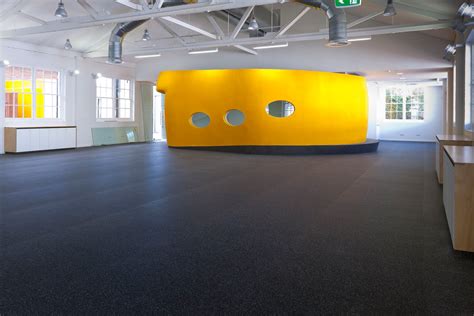 I am considering luxury vinyl planks or thick rubber gym flooring. Carpet Tiles Perth, Vinyl Flooring Perth, Commercial ...