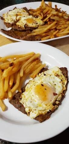 Olive oil, minced garlic, beef top sirloin steak, crushed red pepper and 3 more. Beef a Casa (Portuguese Steak) Recipe by Kellie Ro | Recipe in 2020 | Portuguese recipes ...