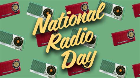 Lets Look At Pictures Of Cool Vintage Radios On National Radio Day