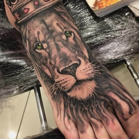 12 Cool Lion Tattoos On Foot Petpress