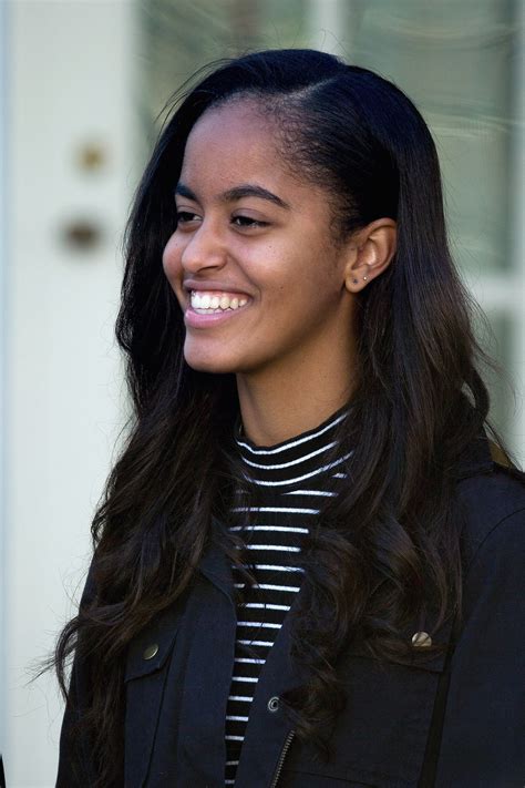 Последние твиты от malia obama (@maliaobama111). Malia Obama shows off her slim physique in white bikini while on holiday in recent photos