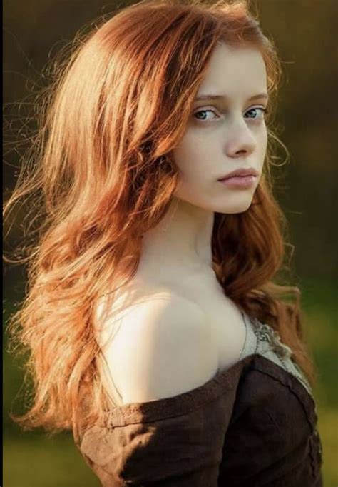 Pin By Raymond Kaul On Redheads Red Haired Beauty Red Hair Color Beautiful Red Hair