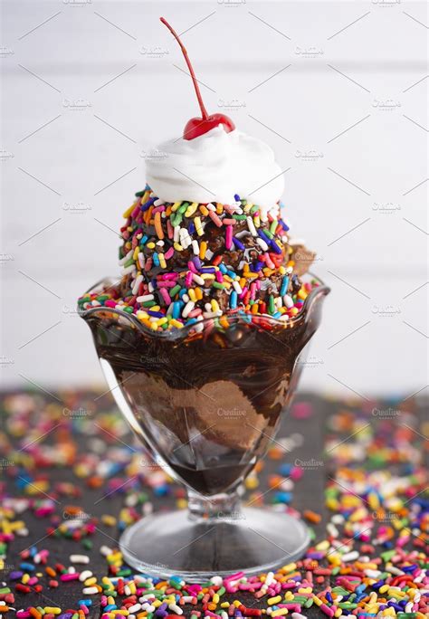 Chocolate Ice Cream Sundae With Choc High Quality Food Images