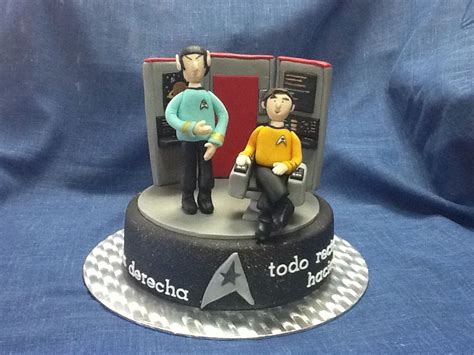 Star Trek Cake With Kirk And Mr Spock