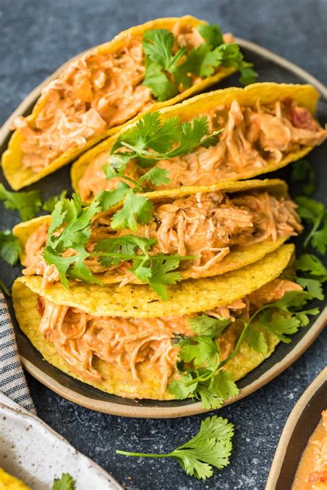 Here's a list of some of our absolute fave easy to make crockpot chicken recipes! 3 Ingredient Creamy Crockpot Salsa Chicken (For Tacos and ...