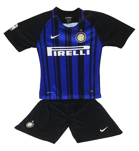 Alexis sanchez scored and was sent off on his first inter milan start but his side maintained their 100% winning run in serie a by beating sampdoria | serie. Uniformes Inter De Milan Local Visita Con Short 17-18 ...