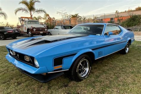 Californian Survivor 1972 Ford Mustang Mach 1 Barn Finds