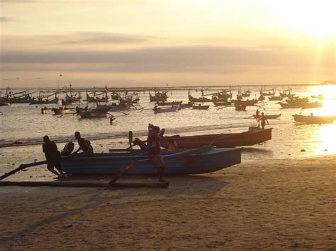 Battuta Di Pesca A Jimbaran Bali Viaggi Vacanze E Turismo Turisti