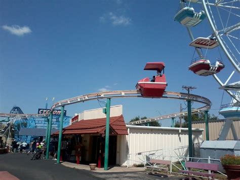 Wonderland Amusement Park Sky Rider