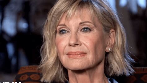 Her family moved to australia when she was 5. Olivia Newton-John reveals she is battling cancer for the third time | Nova 100