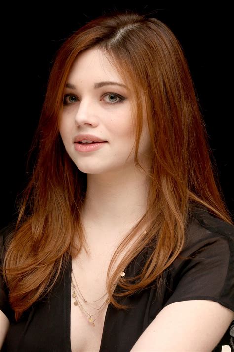 India Eisley Sexy Braless At The Press Conference For I Am The Night The Fappening