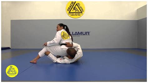 Gracie South Bay Technique Of The Week With Leticia Ribeiro Youtube