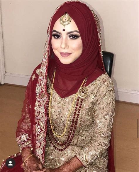 Pin By Fahmida Sharmin On Bridal Looks Muslim Wedding Dress Hijab