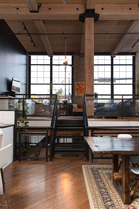 The term industrial decorating style mean that the interiors, furnishings and decors, which with its form in the (mostly) contemporary ambience, can add a retro spirit of the industrial revolution. A Cozy, Warm Industrial Remodeled Chicago Loft | Chicago ...