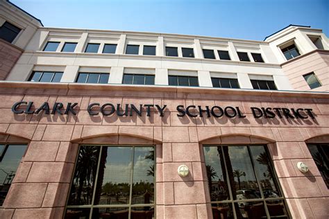Clark County School Districts Plan Calls For Gradual Return Of