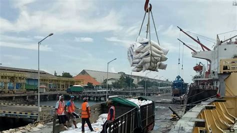 Riset model proses keputusan pembelian 2. Beras Impor Asal Vietnam Kembali Jajaki Pasar Indonesia ...