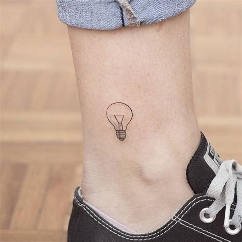 Handpoked Light Bulb By Pontotattoo · Buenos Aires Tatuagem De Lâmpada Tatuagem Tatuagens