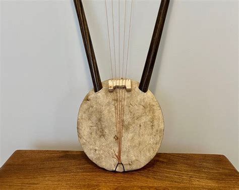 ethiopian eritrean african traditional string instrument krar ክራር lyre harp handmade coptic