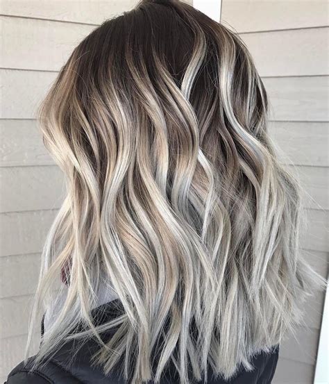 2023 Popular Dark Blonde Hairstyles With Icy Streaks