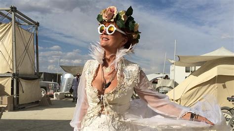 Susan Sarandon On Finding Herself At Burning Man And Reconnecting With