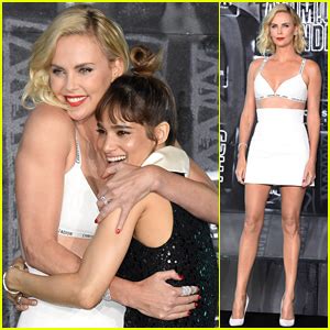 Charlize Theron Bares Some Skin In Sexy Premiere Outfit Charlize
