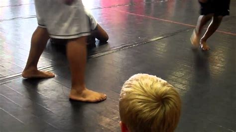 4 Oz Fight Club Kids Grappling Class Youtube