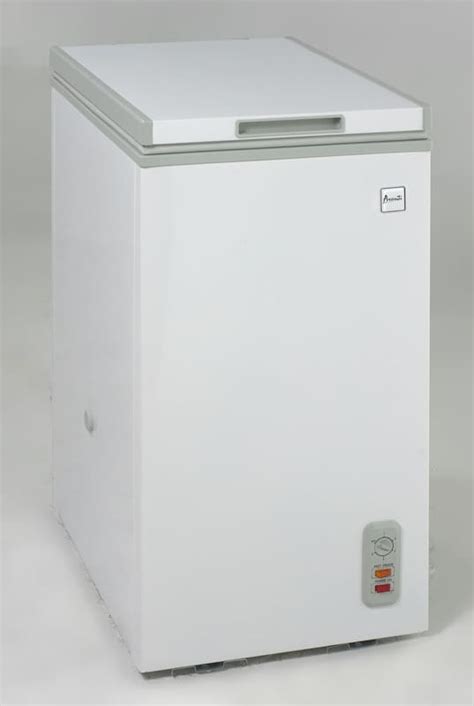The freezer includes three shelves, and four door bins. Avanti CF6216E 2.1 cu. ft. Chest Freezer with Manual ...