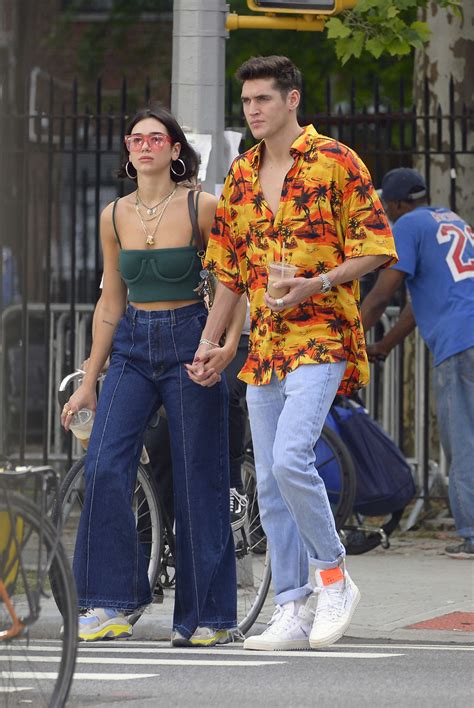 Dua Lipa Was Seen Out With Boyfriend Isaac Carew In New York Celeb Donut