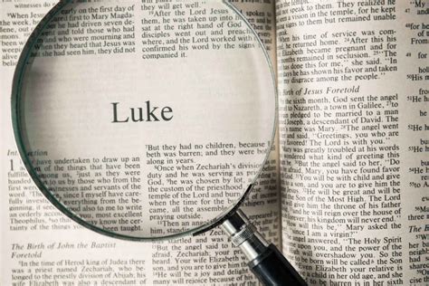 Who was Luke in the New Testament? - BibleAsk
