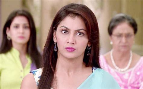 Kumkum Bhagya 26th October 2017 Written Episode Updates Pragya Slaps Tanu