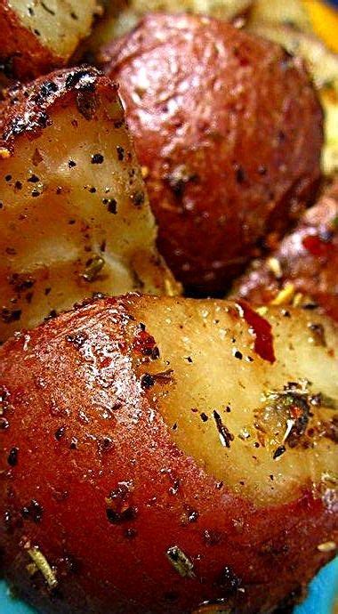 Potatoes with skins on 1 pkg. Onion Soup Roasted Red Potatoes - Olive oil and Lipton's ...