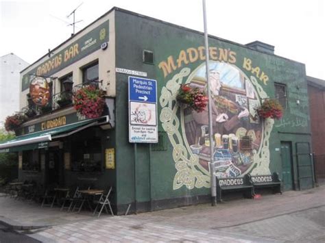 Maddens Belfast Pubs Pub Crawl Pub