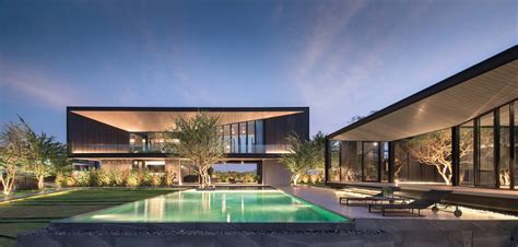 40 Luxury House Exteriors To Spark Dreams And Aspirations