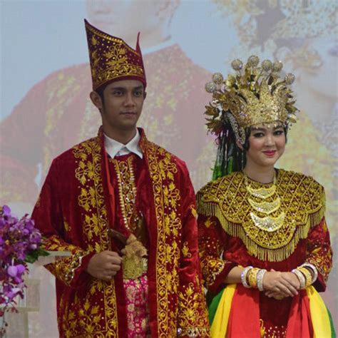 Aksesori Pakaian Tradisional Wanita Melayu