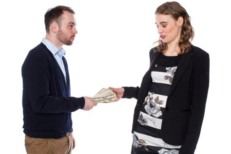 Tips Cómo pedir dinero prestado a los amigos sin que se convierta en un