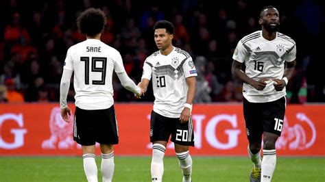 Our 'team' is made up of four sisters and a… Antonio Rüdiger: Bei Derby rassistisch verunglimpft? Polizei-Statement dürfte DFB-Star zürnen ...