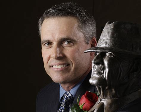 Ncaa Football Coach Of The Year Award - Image to u