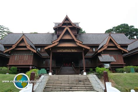 Mahmud shah (sultan of malacca) facts for kids. Malacca Sultanate Palace (Istana Kesultanan Melaka), Malaysia