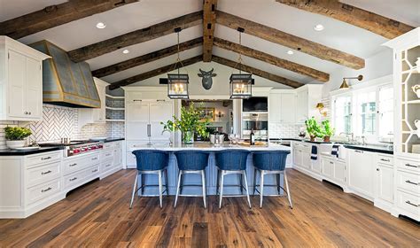 What Makes A Home A Modern Farmhouse This Years Hottest Trend