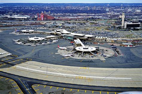 New Jersey Bill Would Guarantee ‘prevailing Wage For Newark Airport