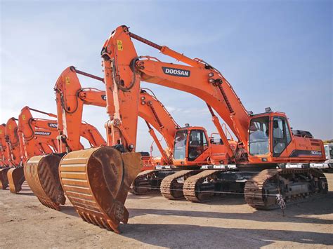 6 Different Excavator Types & Their Uses | BigRentz