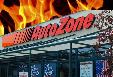 Autozone Customer Takes Matters Into His Own Hands After