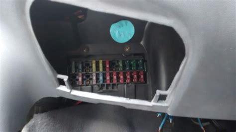 Esquema Caixa De Fusível Ford Ka 2015