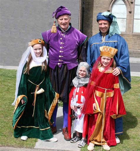 Untitled Document [www.toeandheel.com]