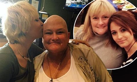 Paris Jackson Kisses Her Bald Cancer Patient Mom Debbie Rowe In Instagram Snap Daily Mail Online