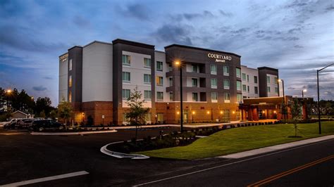 Courtyard By Marriott Columbia Cayce Lake Murray Country
