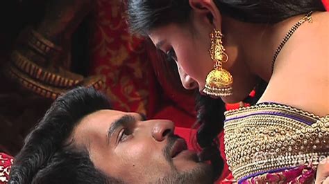 Shivanya And Ritiks Awkward Romance From The Sets Of Naagin Youtube