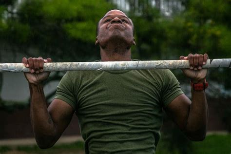 Marines Obsession With Pull Ups May Be Hurting The Corps Study Finds