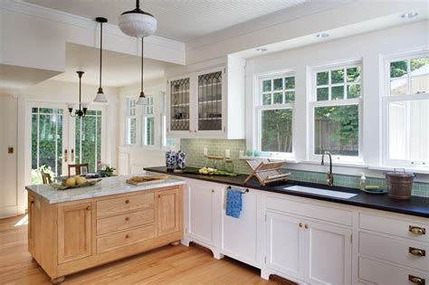 Delorme Designs White Craftsman Style Kitchens