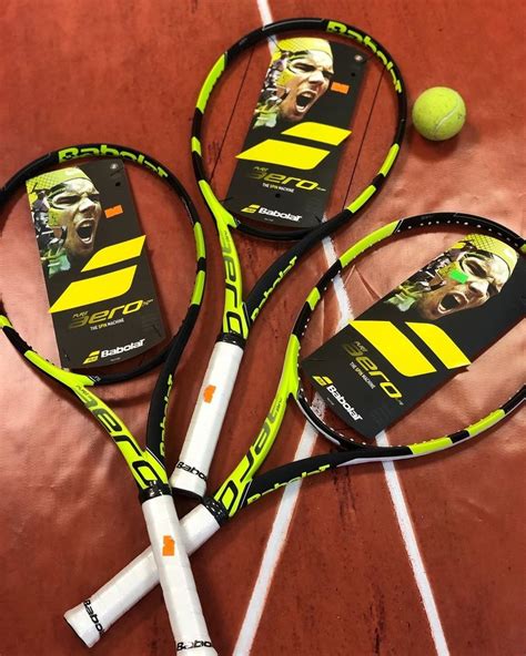 Learn all about rafa nadal's choice of tennis racket and string. Rafael Nadal new Babolat pure aero 2019, Tennis racket ...